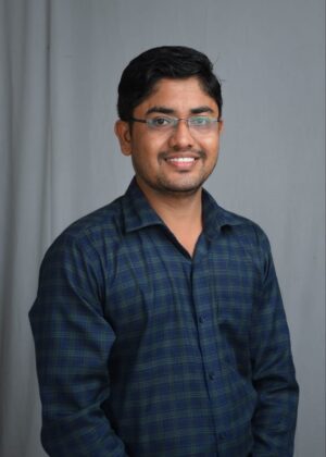 सुधीर बालासाहेब चाटे