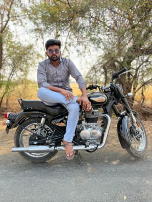 चि. रुपेश गजाननराव घुगे